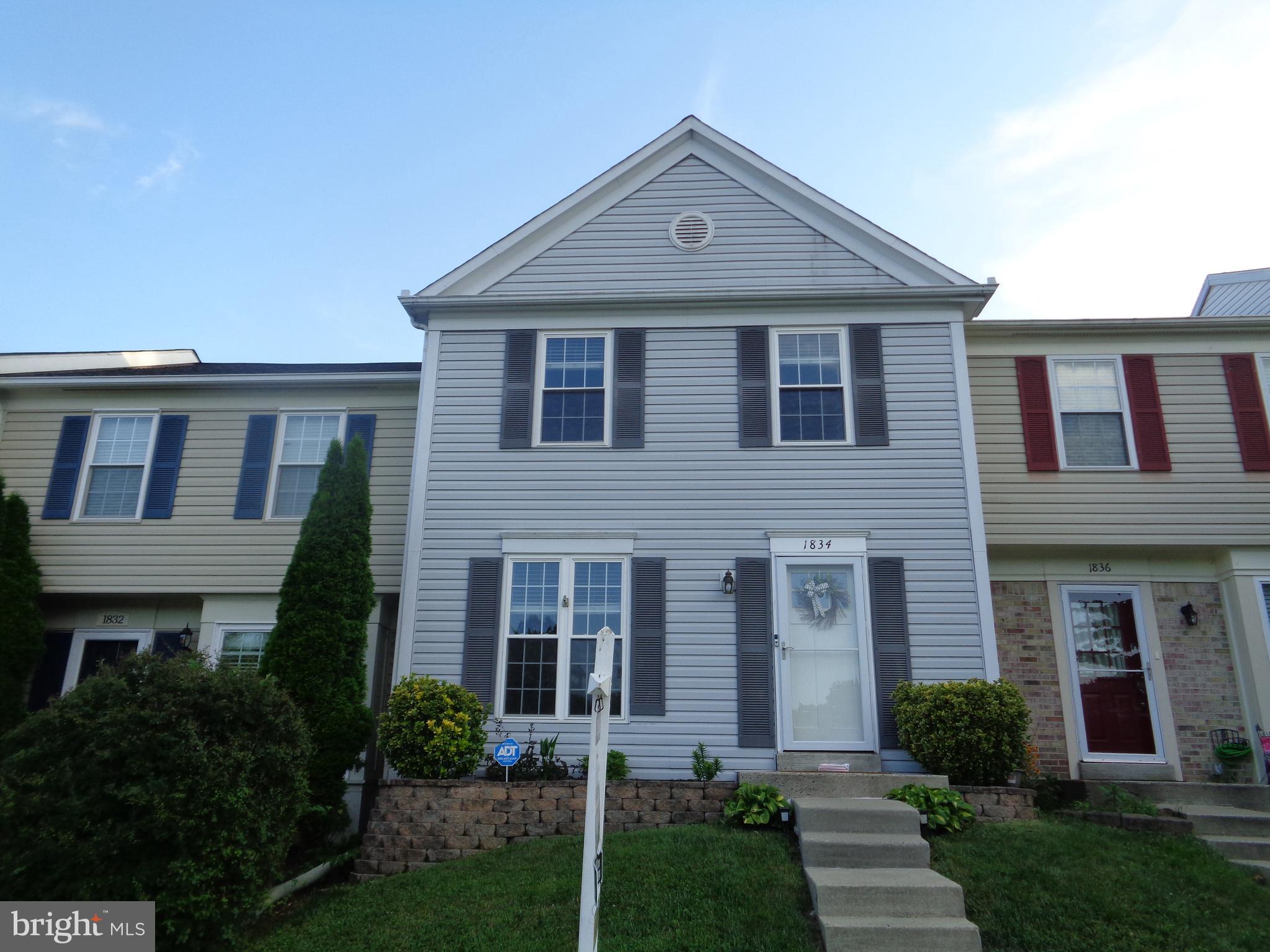 3 Bedroom 2 full, 2 half bath town home has new carpet, freshly painted, Great Kitchen with granite counters, Large Deck off breakfast room. Walkout lower level to fenced yard.Well maintained and updated home ready now. Sorry no pets or smokers. $55.00 / adult application fee.