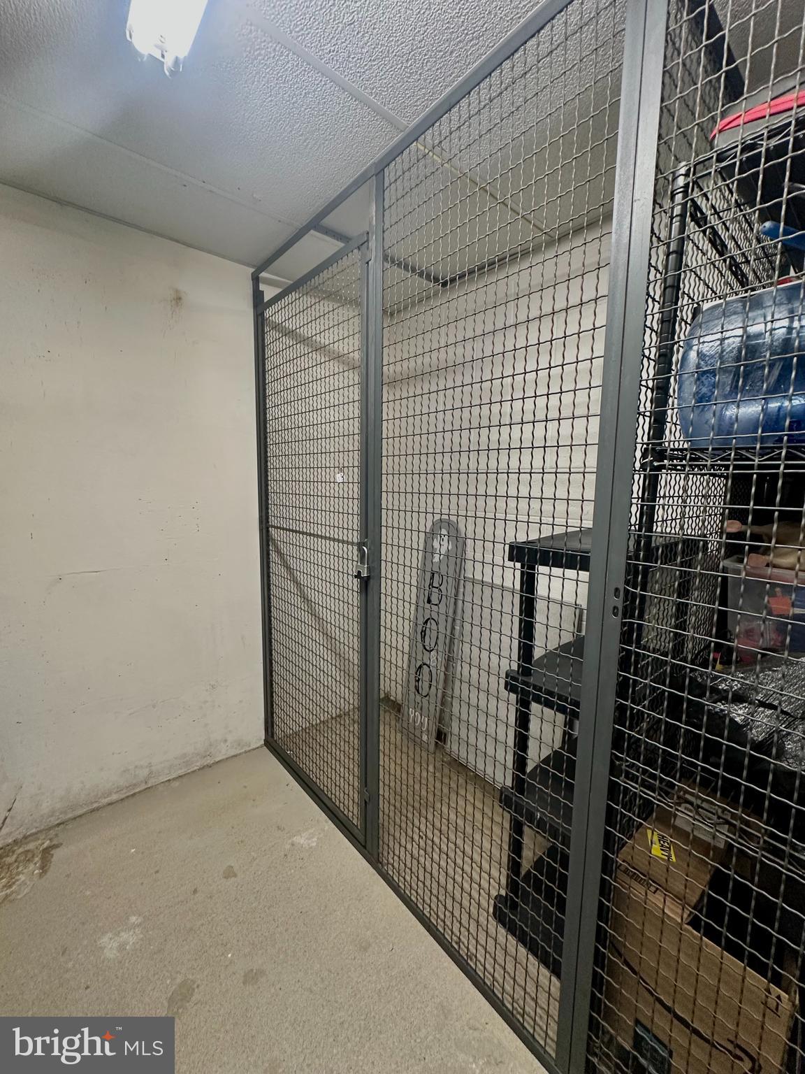 STRATFORD COURT - Residential