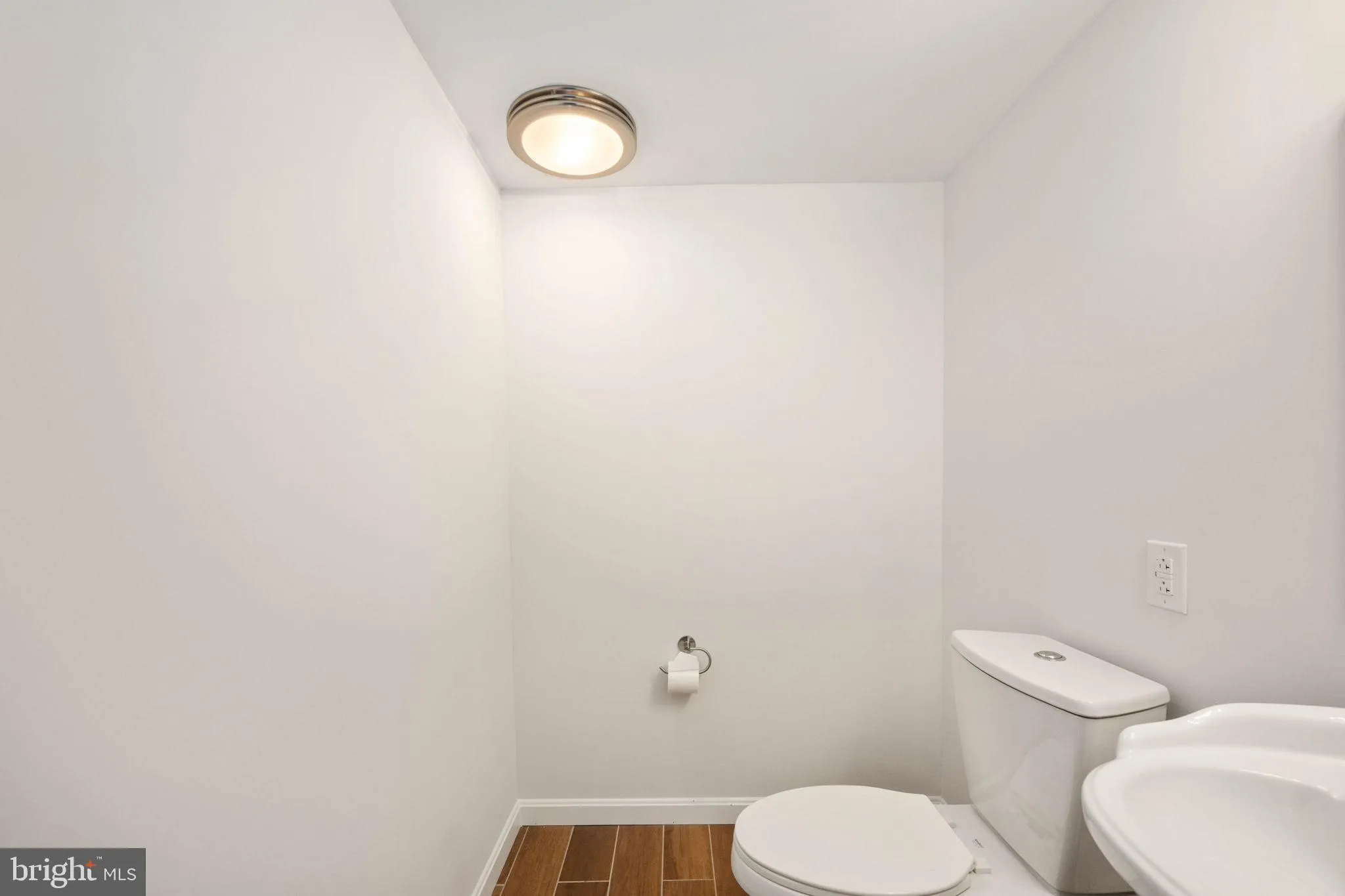 Fredericksburg, Virginia 22408, United States, 3 Bedrooms Bedrooms, ,2 BathroomsBathrooms,Residential,Pending,228456