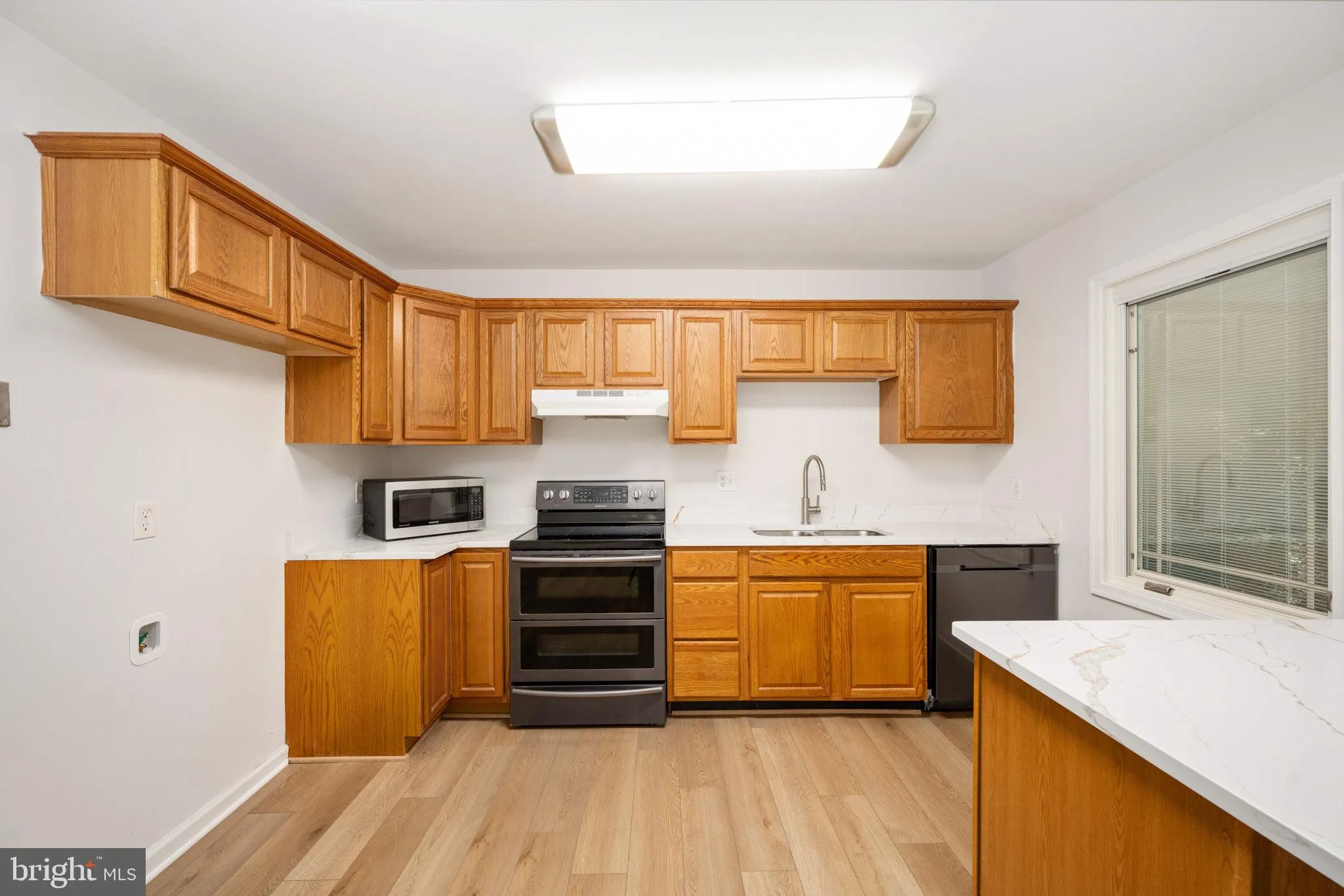 Fredericksburg, Virginia 22408, United States, 3 Bedrooms Bedrooms, ,2 BathroomsBathrooms,Residential,Pending,228456