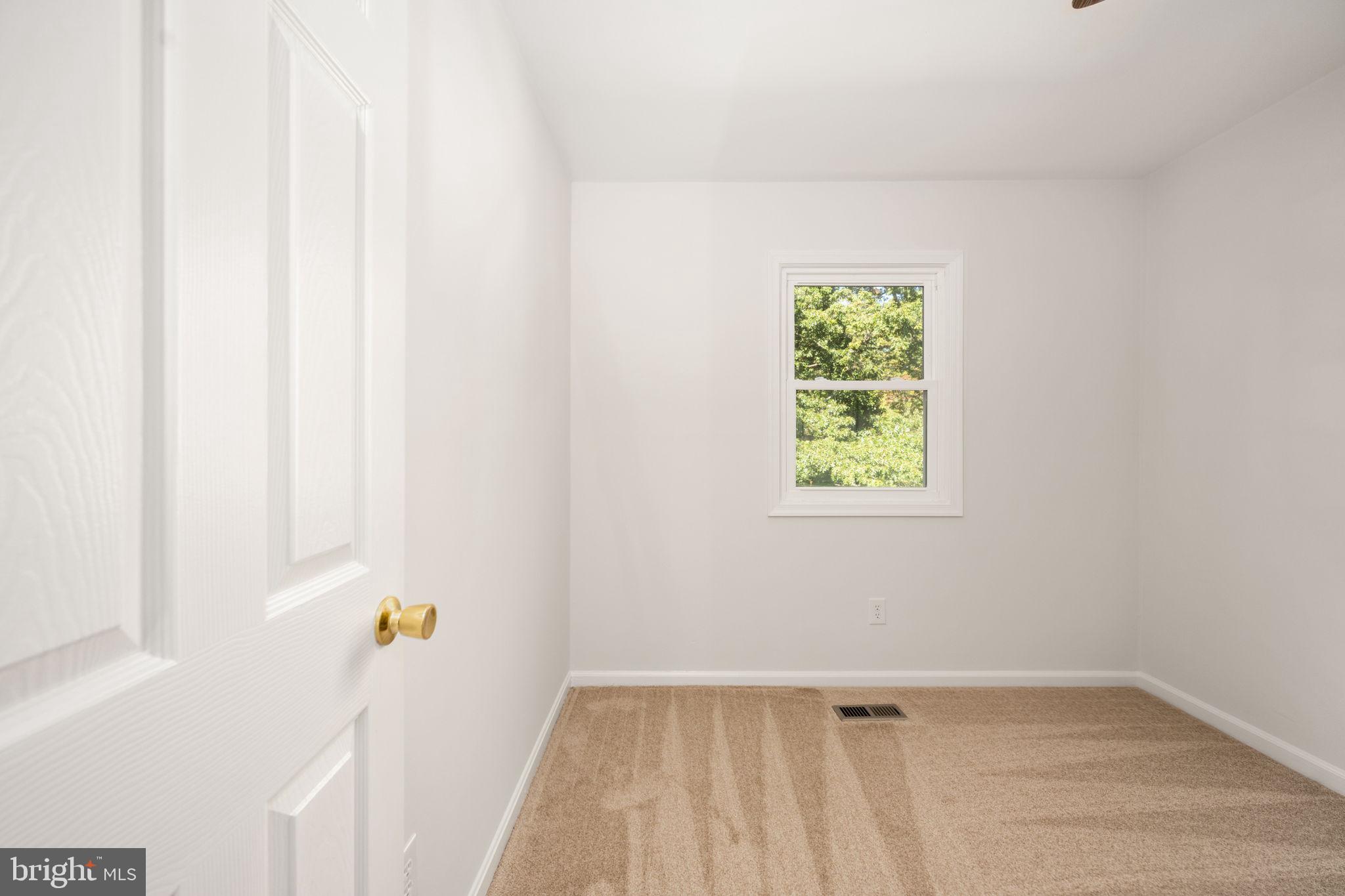 OLDE GREENWICH - Residential