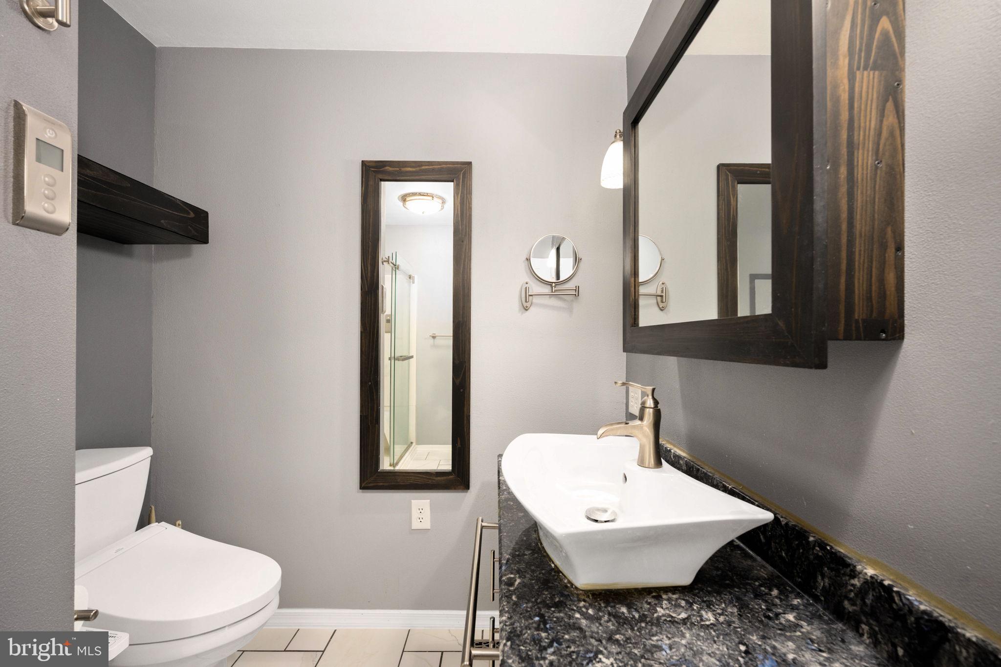 OLDE GREENWICH - Residential