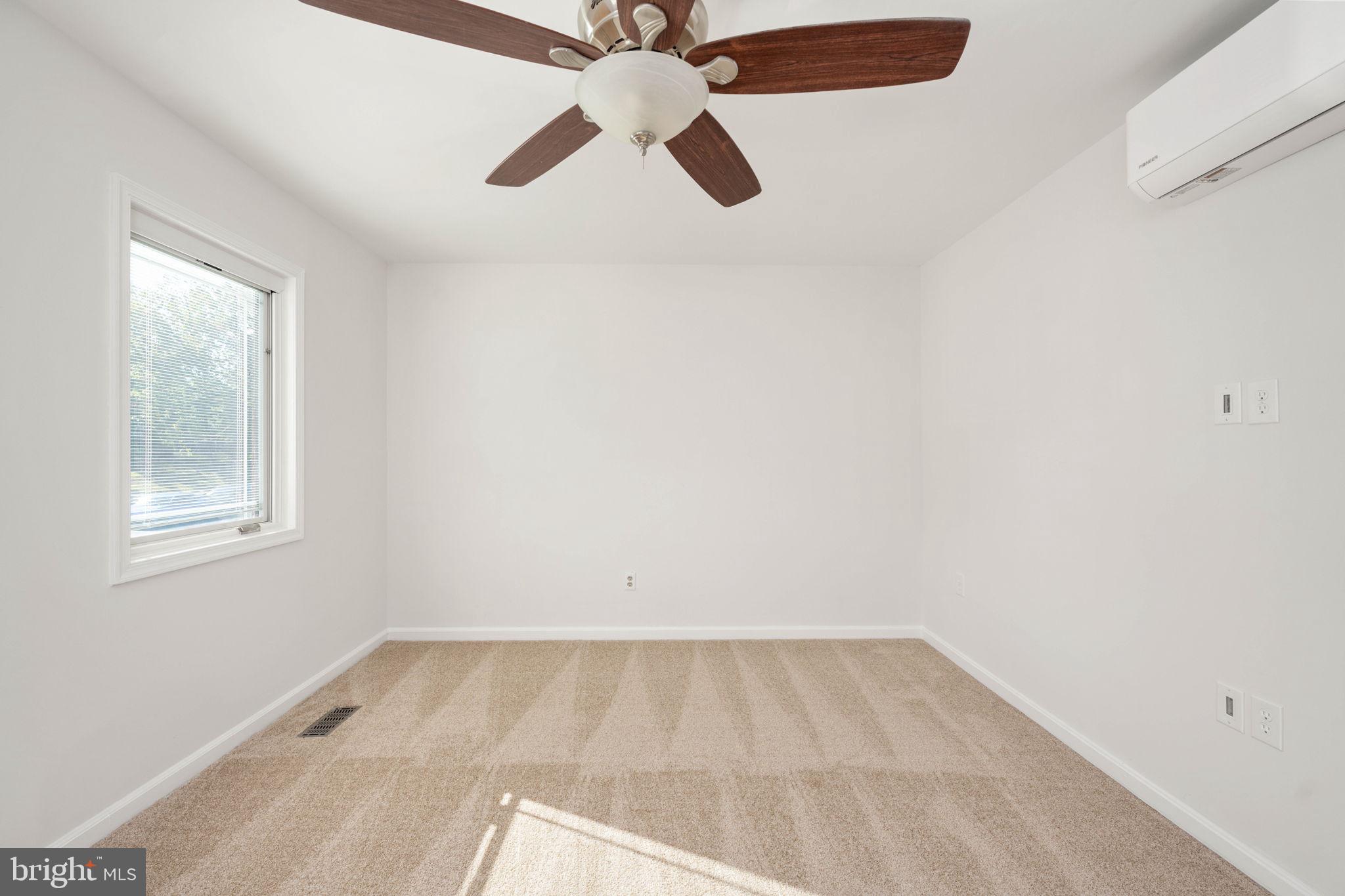 OLDE GREENWICH - Residential