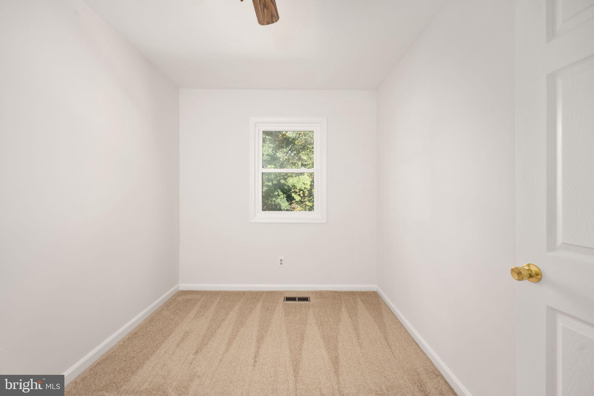 OLDE GREENWICH - Residential