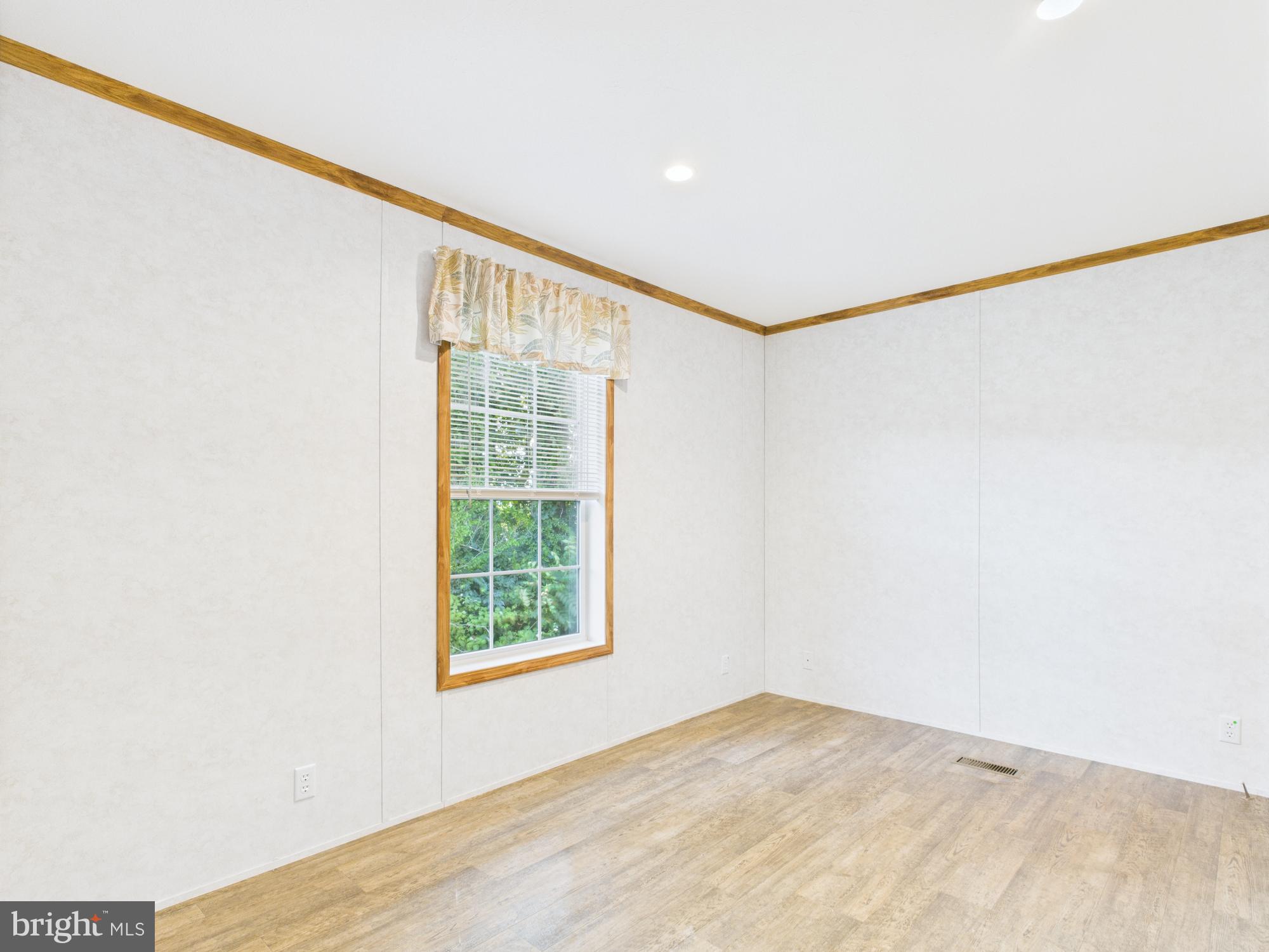 COUNTRYSIDE MHP - Residential