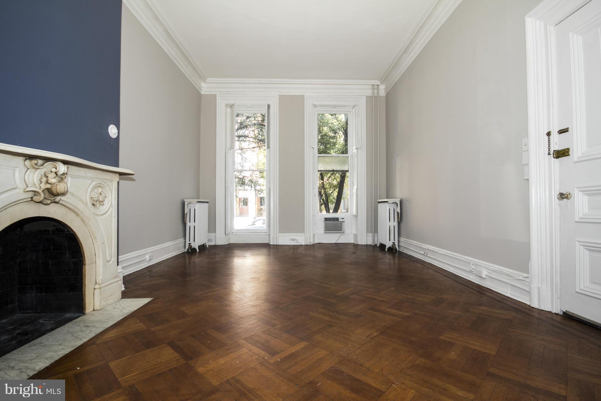 MOUNT VERNON PLACE HISTORIC DISTRICT - Residential Lease