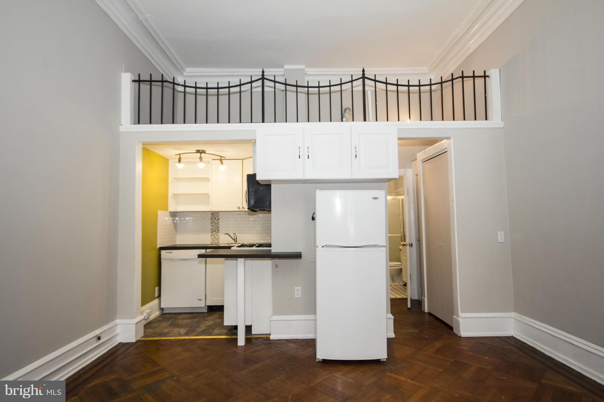 MOUNT VERNON PLACE HISTORIC DISTRICT - Residential Lease