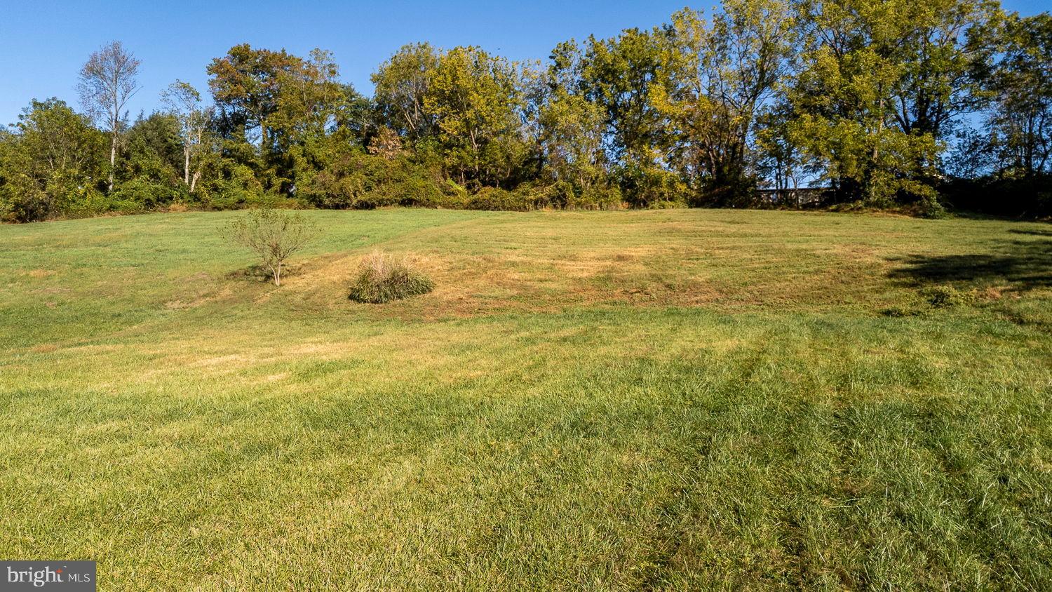 187 E HILLENDALE ROAD