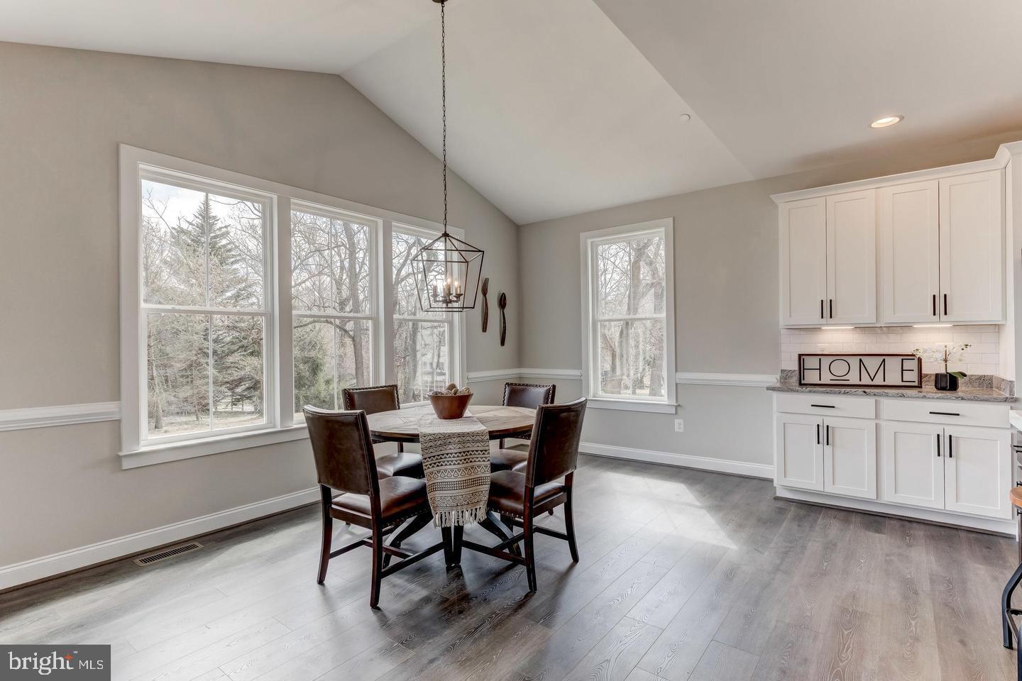 LOCKSLEY - Residential