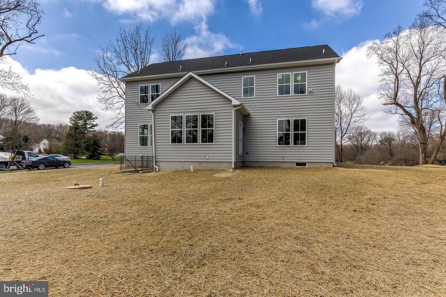 LOCKSLEY - Residential