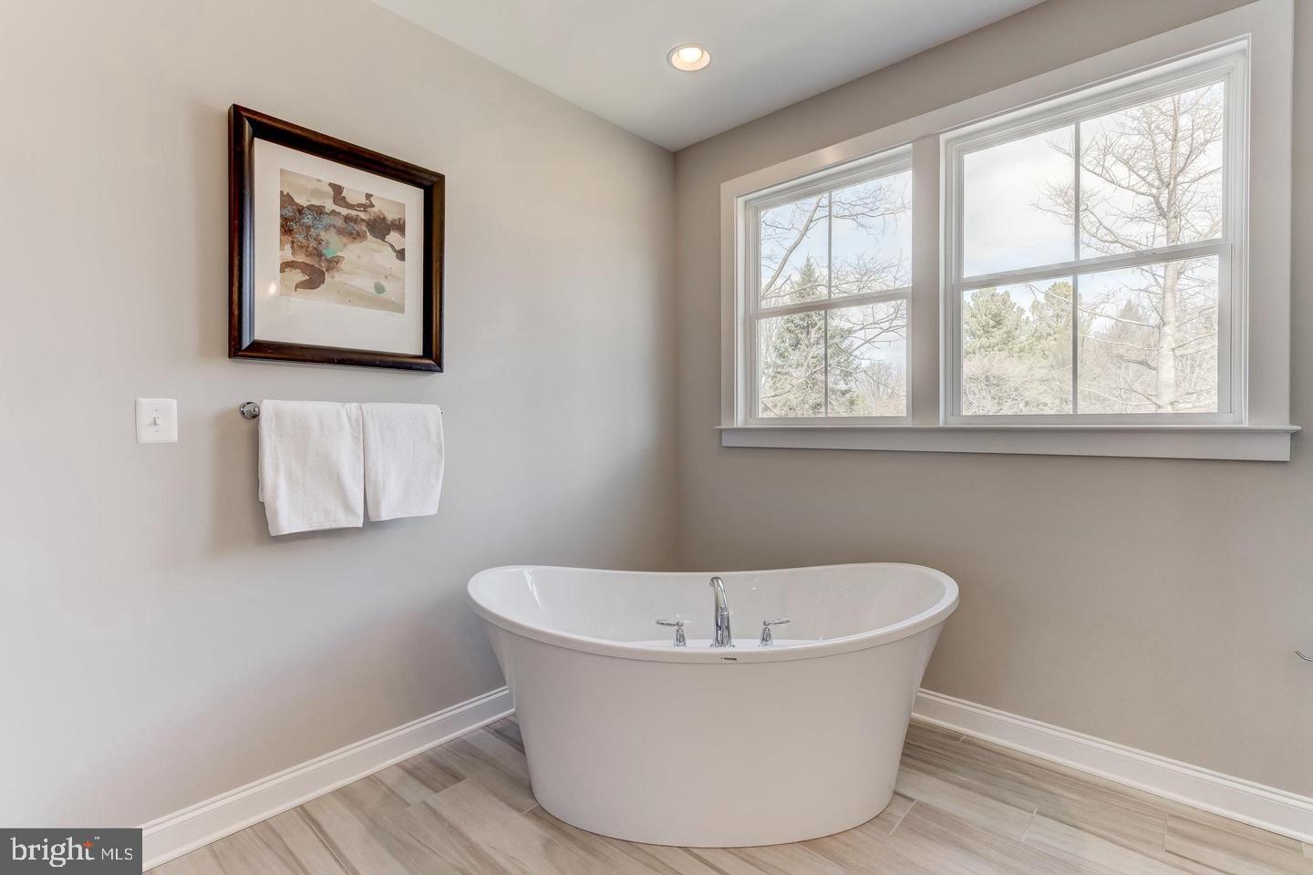 LOCKSLEY - Residential