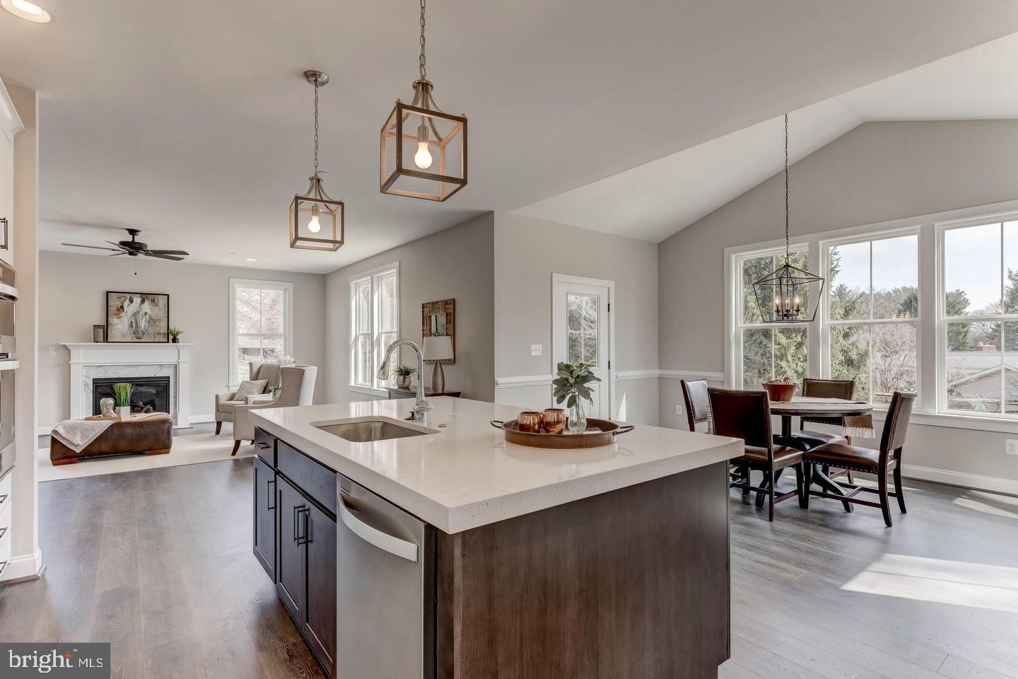 LOCKSLEY - Residential