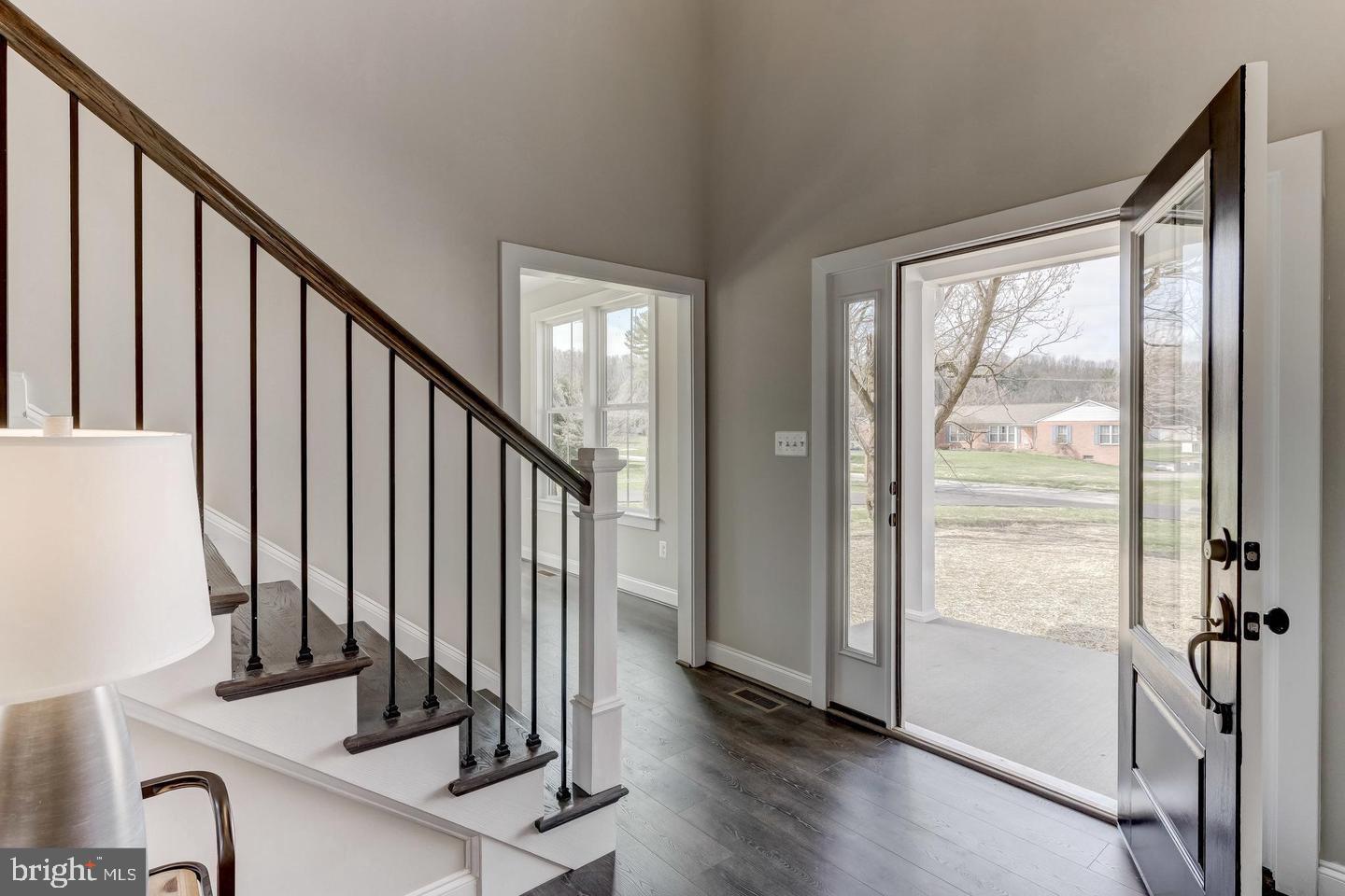 LOCKSLEY - Residential