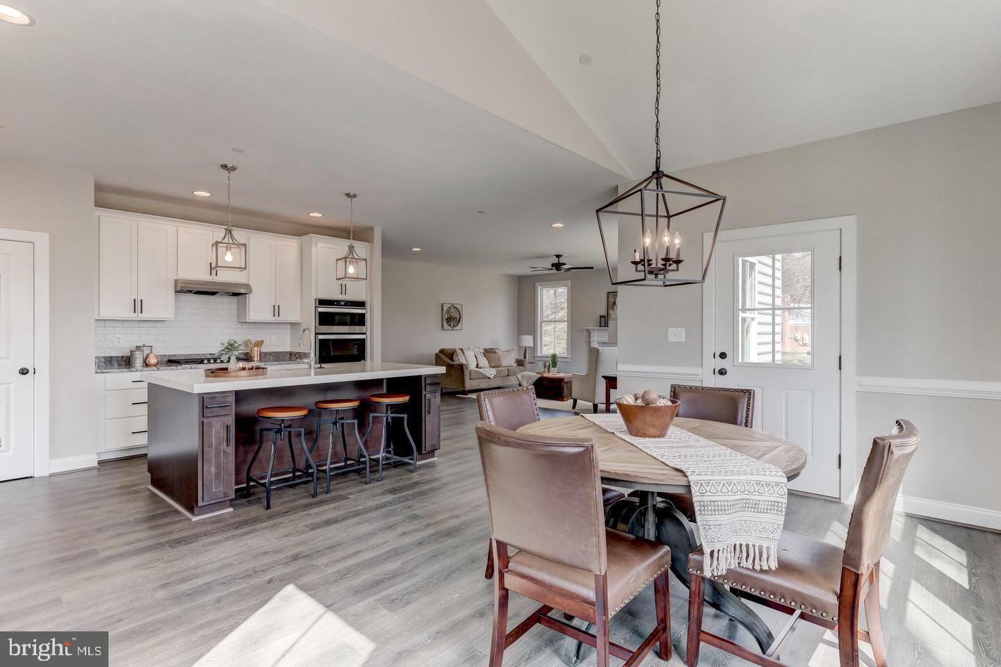 LOCKSLEY - Residential