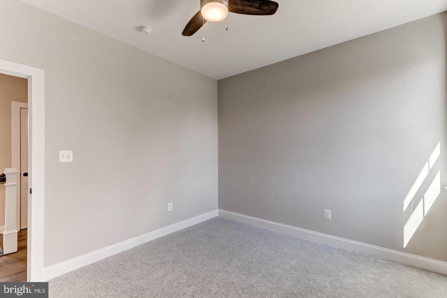 LOCKSLEY - Residential