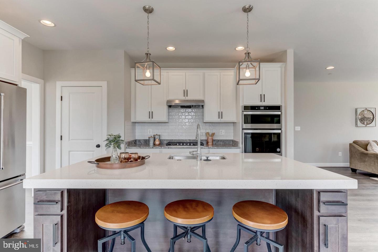 LOCKSLEY - Residential