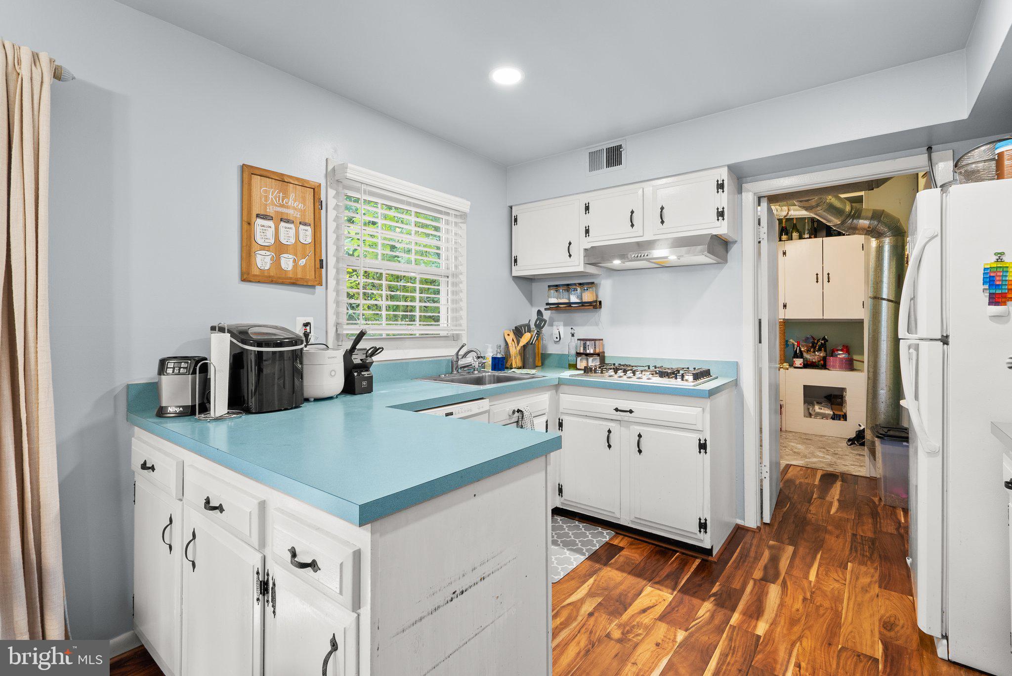 WHITEHALL AT BELAIR - Residential