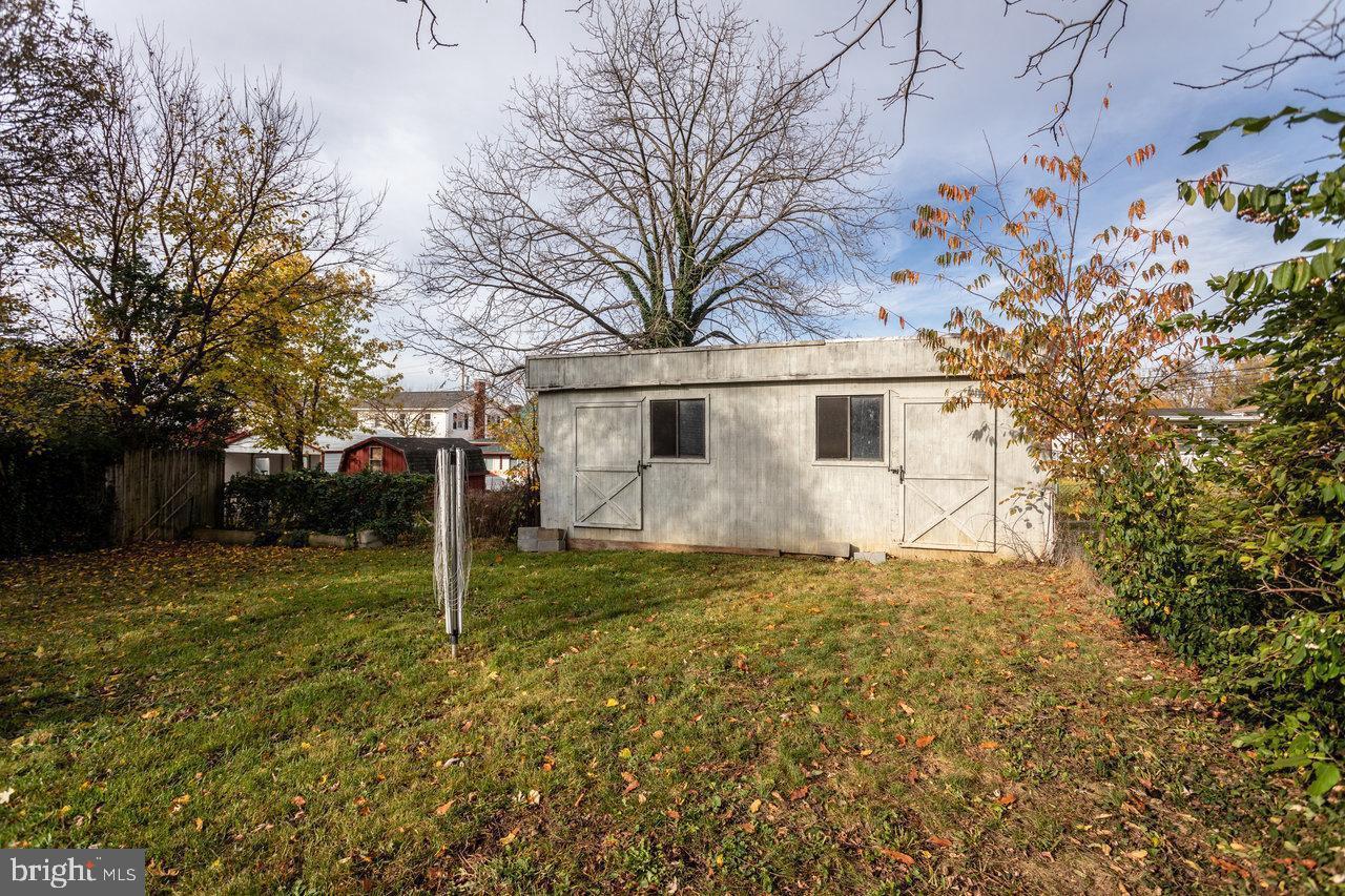 COLLICELLO - Residential Lease