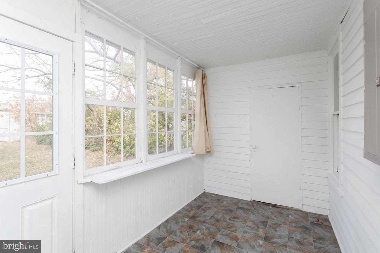 COLLICELLO - Residential Lease