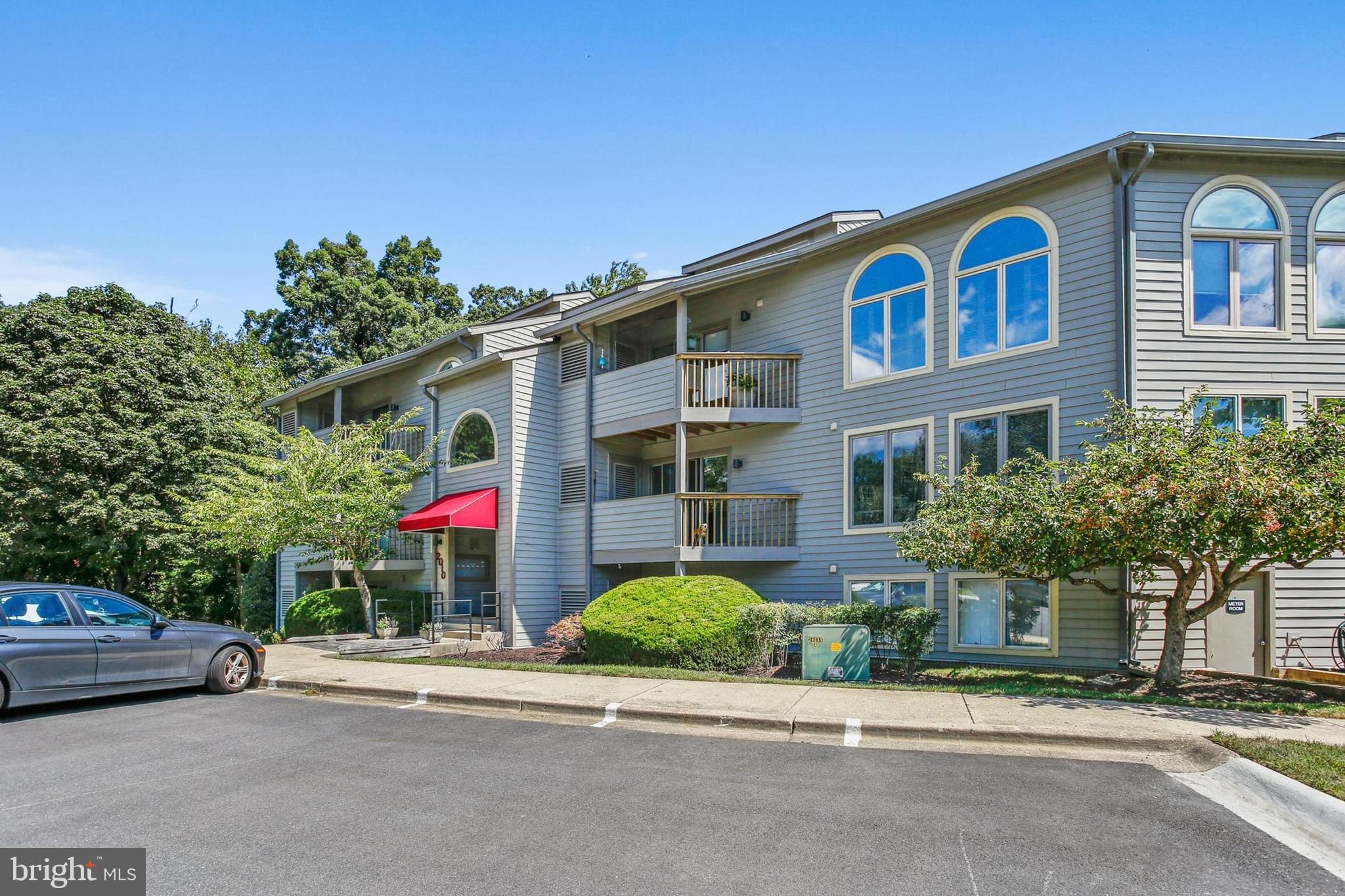 CHESAPEAKE HARBOUR - Residential
