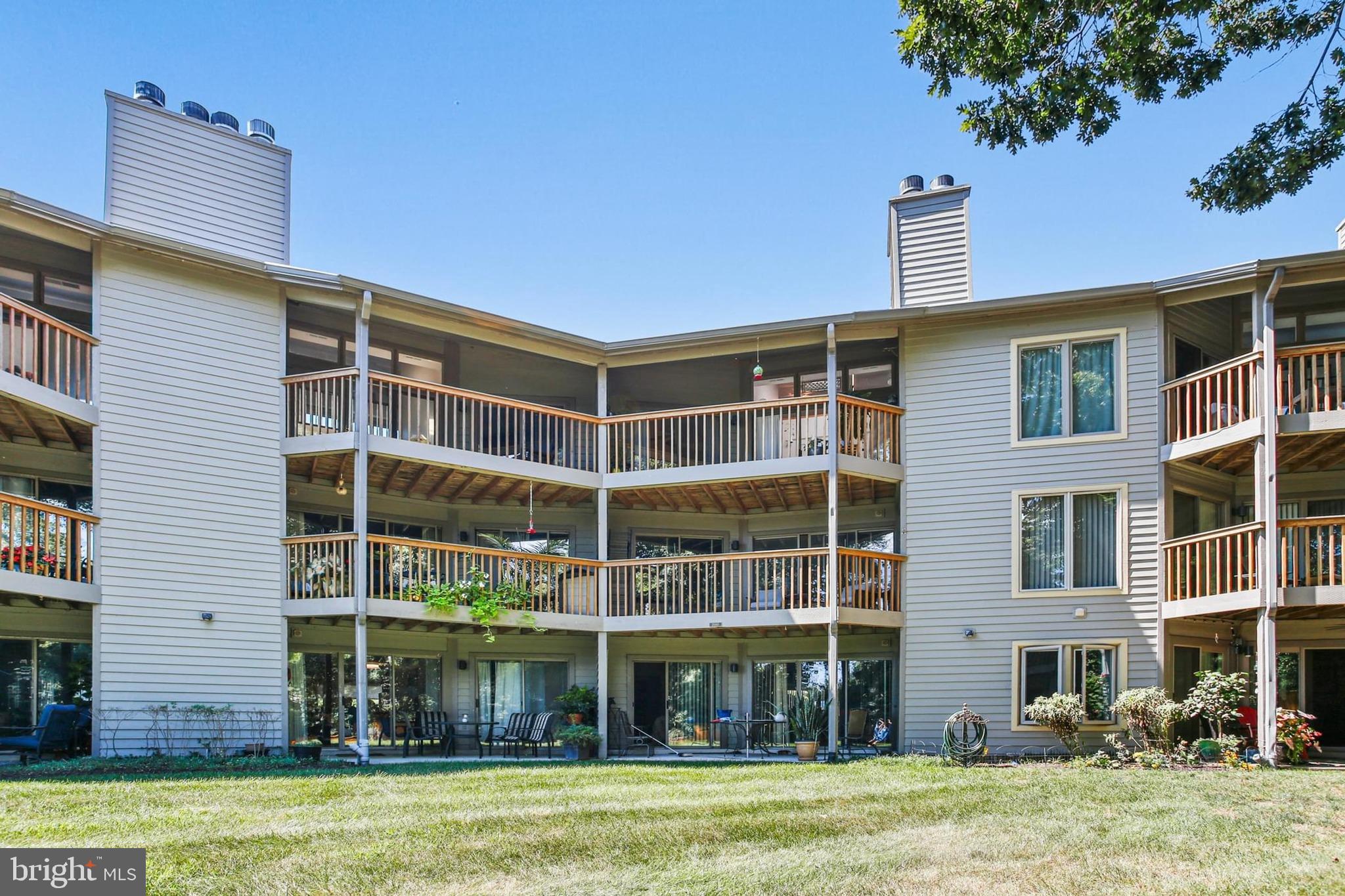 CHESAPEAKE HARBOUR - Residential