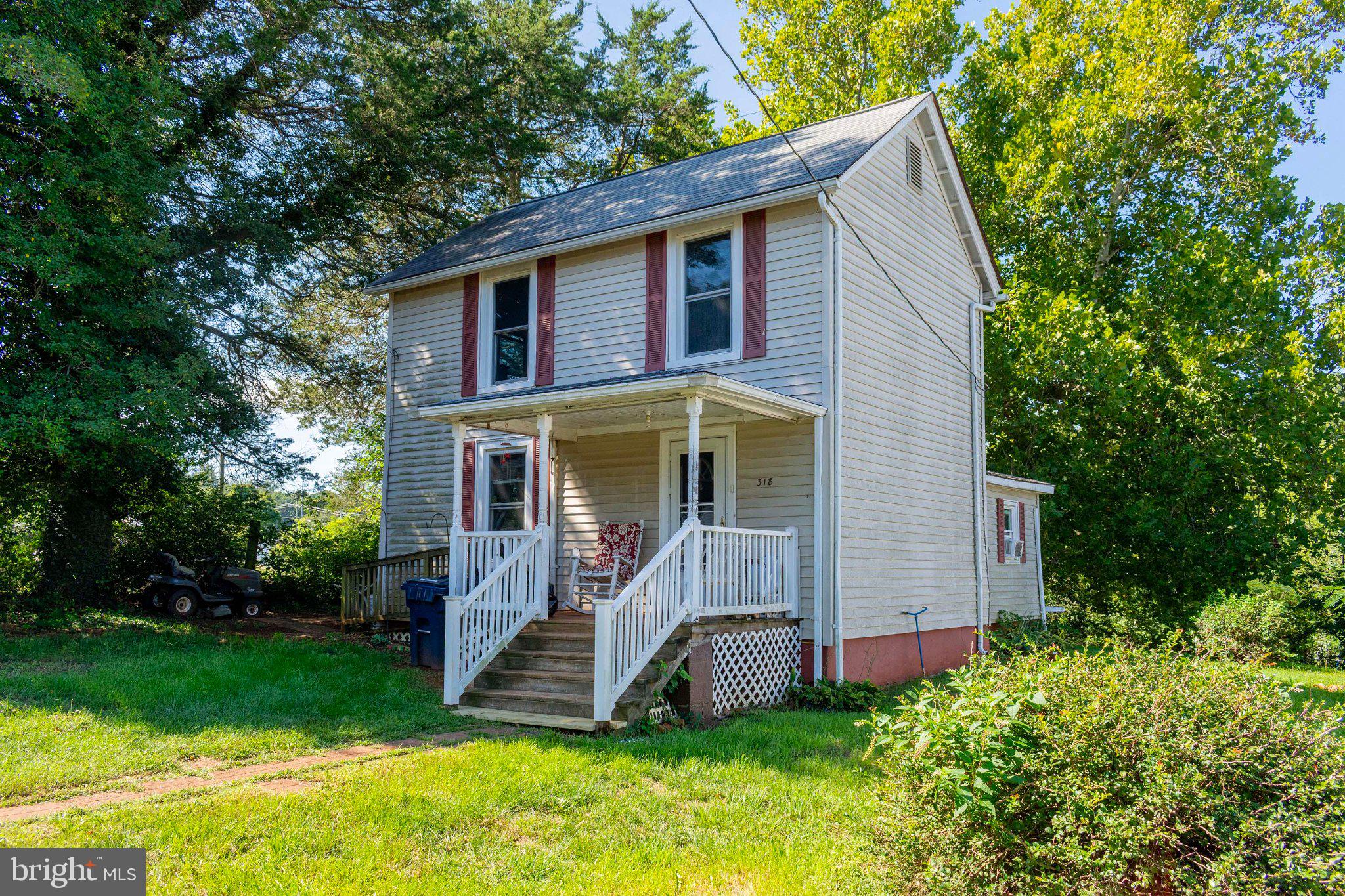 318 PELISO AVENUE