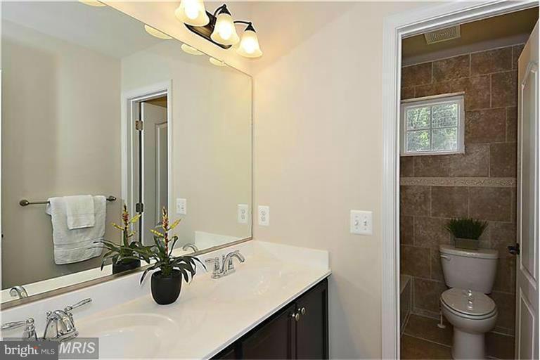 SHOREHAM BEACH - Residential