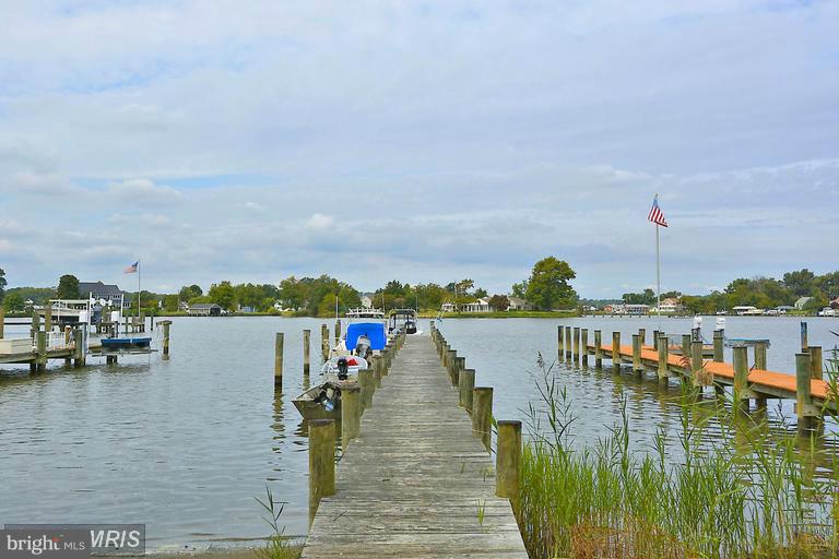 SHOREHAM BEACH - Residential
