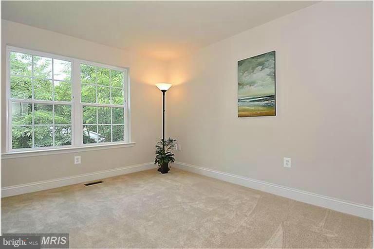 SHOREHAM BEACH - Residential