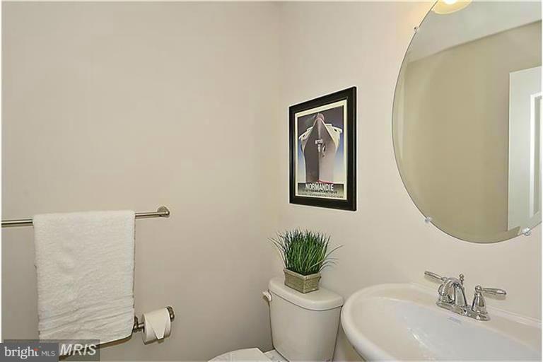 SHOREHAM BEACH - Residential