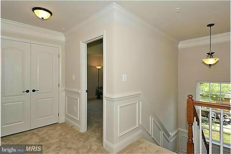 SHOREHAM BEACH - Residential