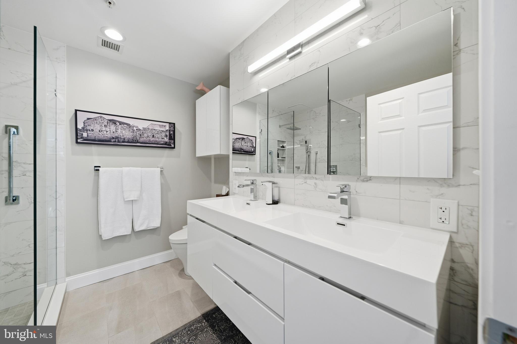 OLD CITY - Residential