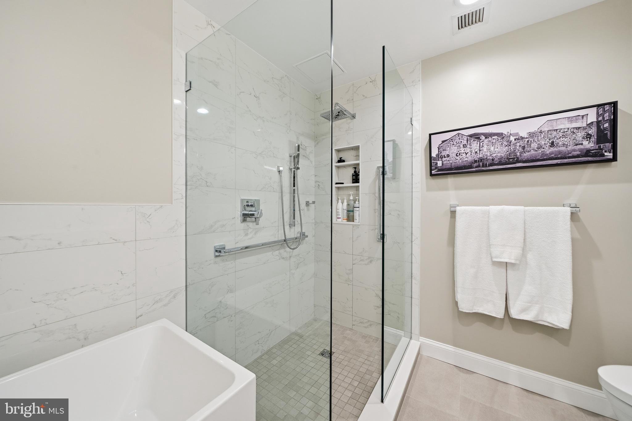 OLD CITY - Residential