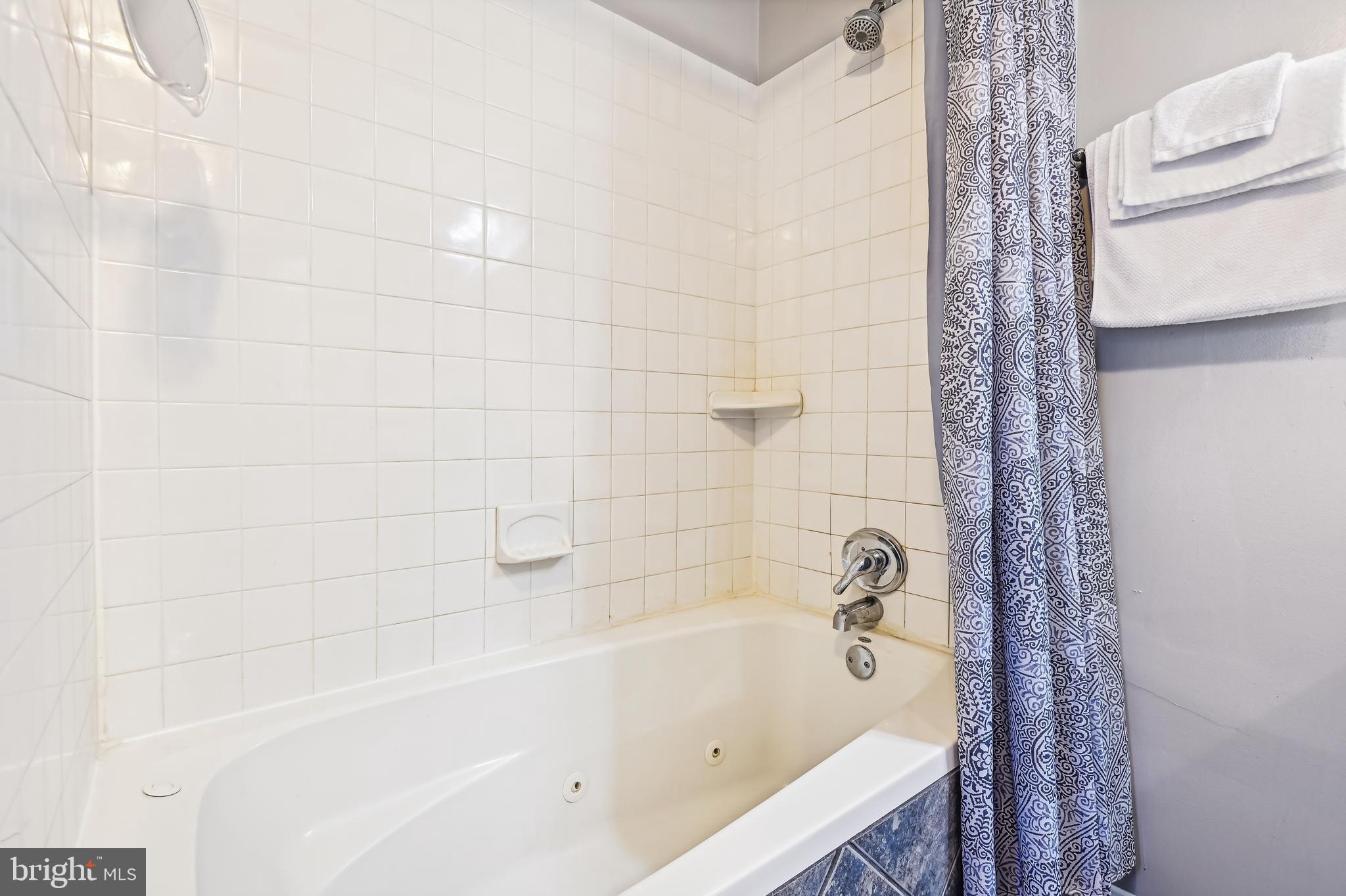 UPPER FELLS POINT - Residential