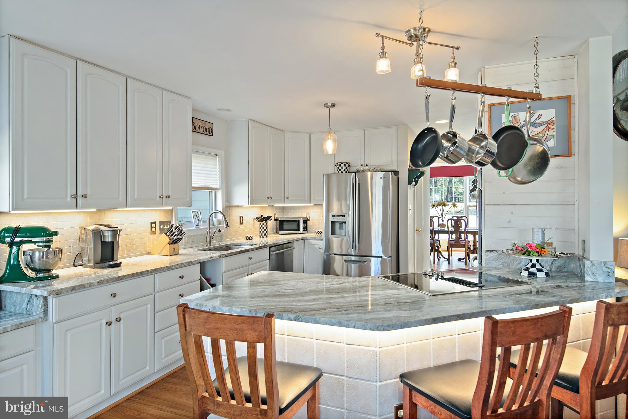 QUEENSTOWN HARBOR - Residential