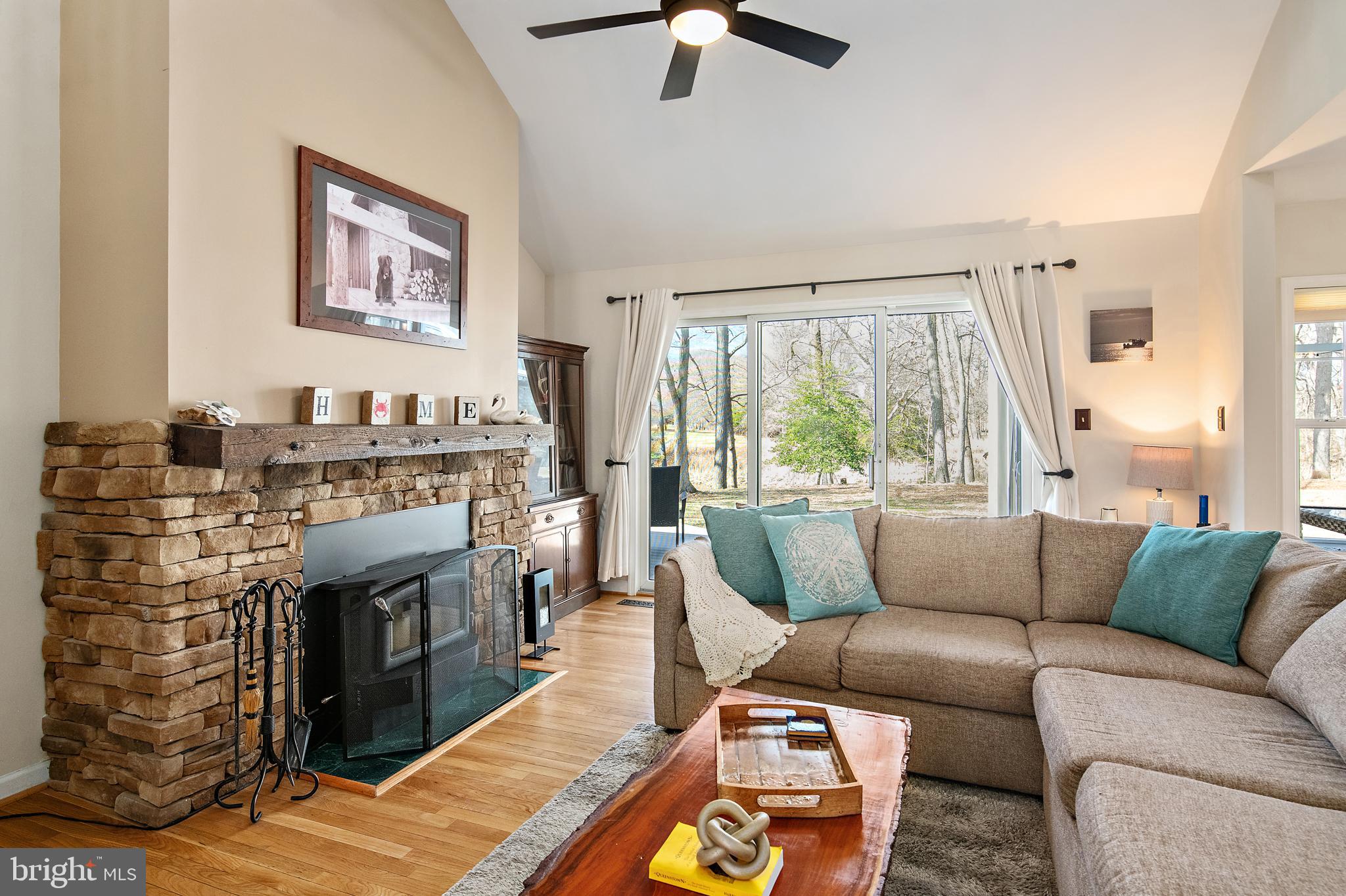 QUEENSTOWN HARBOR - Residential