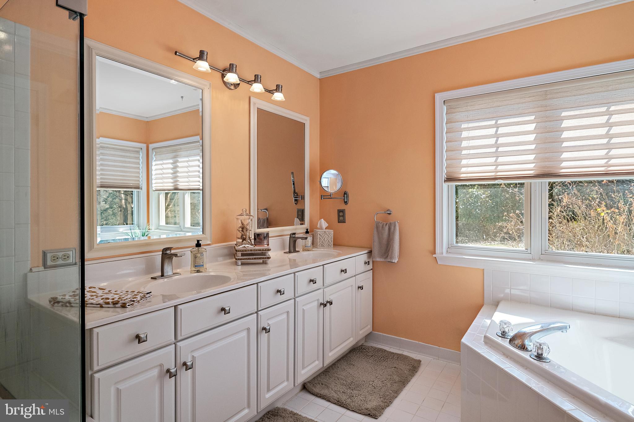 QUEENSTOWN HARBOR - Residential