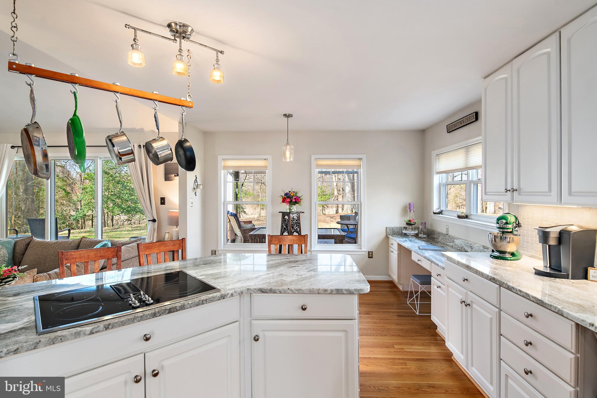 QUEENSTOWN HARBOR - Residential