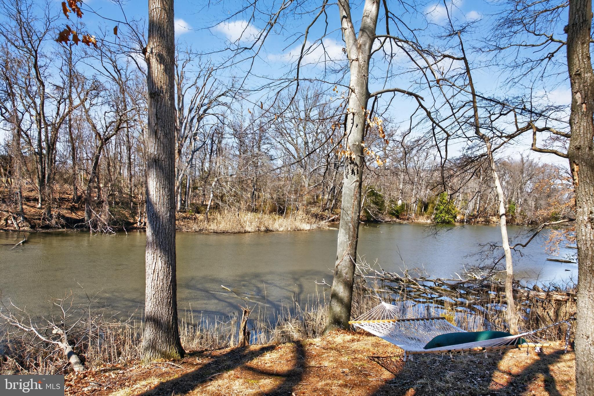 QUEENSTOWN HARBOR - Residential