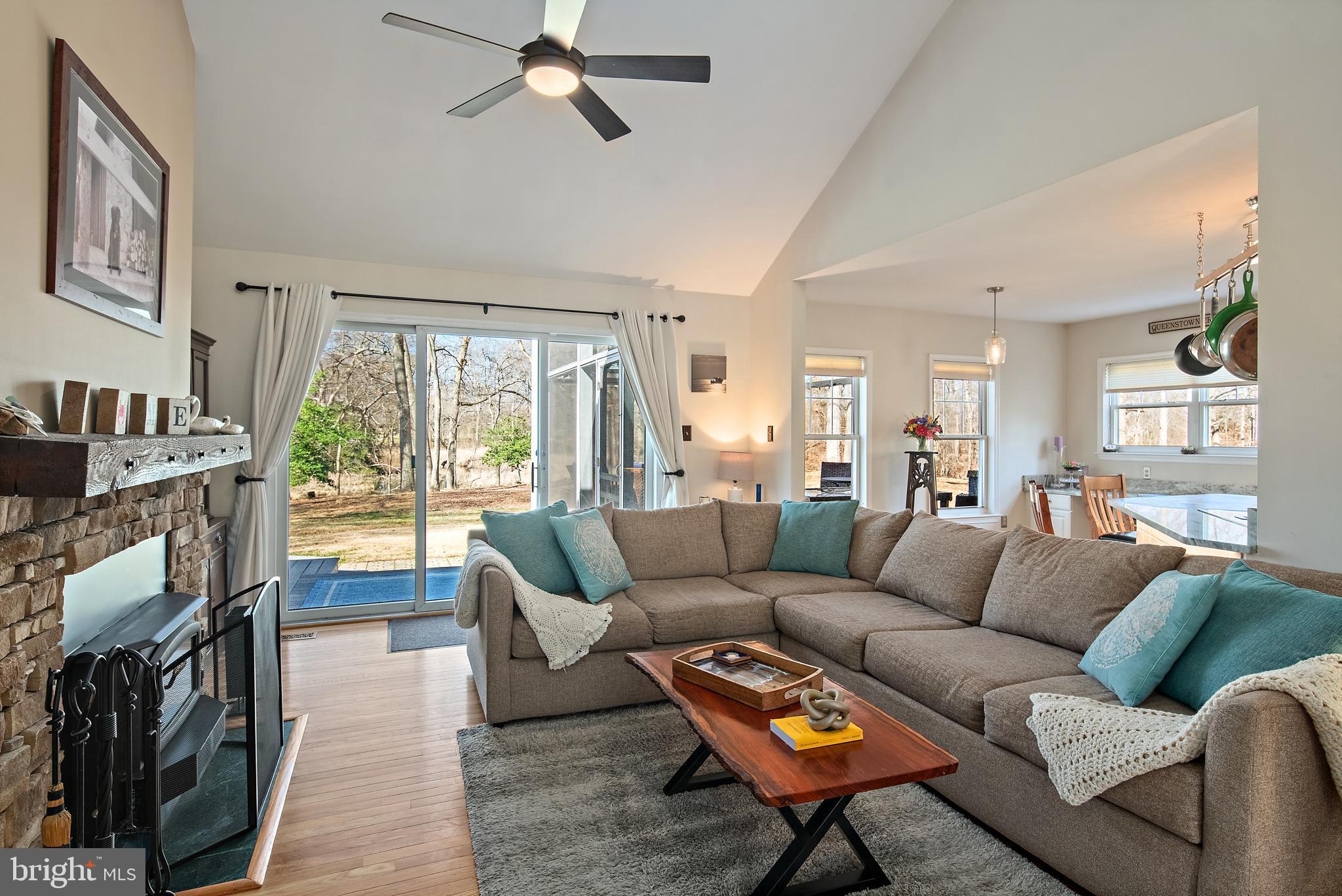 QUEENSTOWN HARBOR - Residential