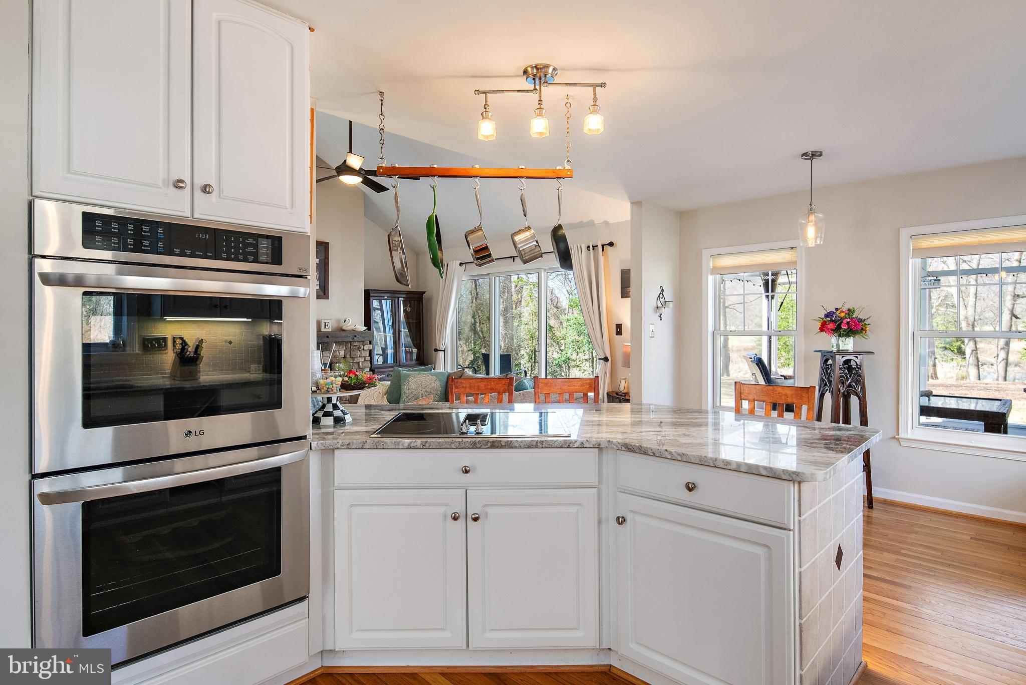 QUEENSTOWN HARBOR - Residential