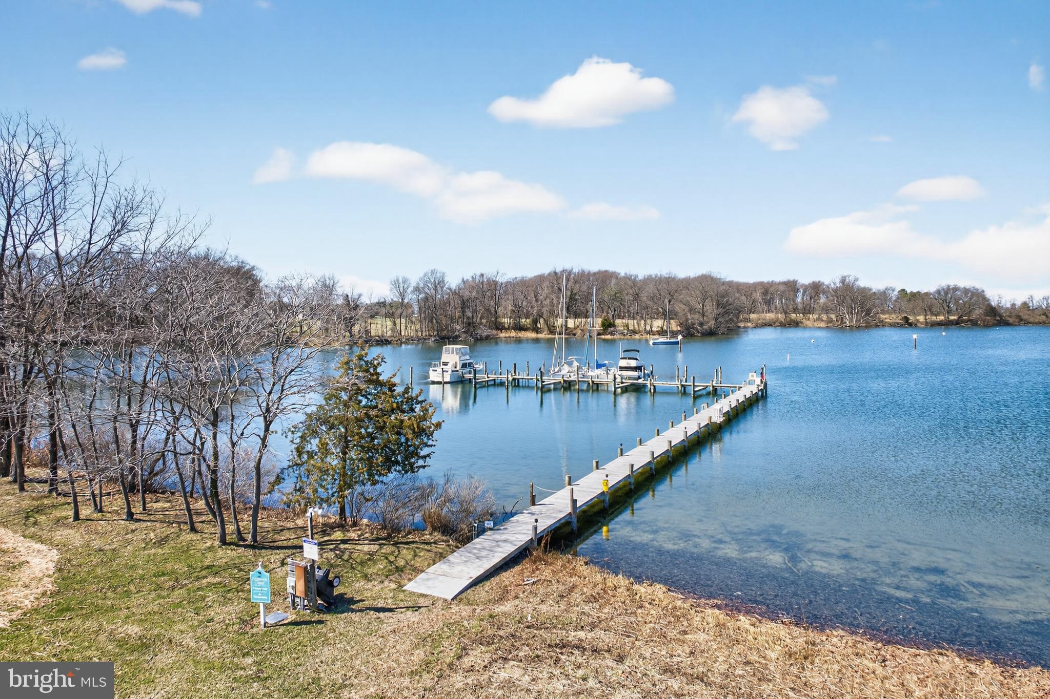 QUEENSTOWN HARBOR - Residential