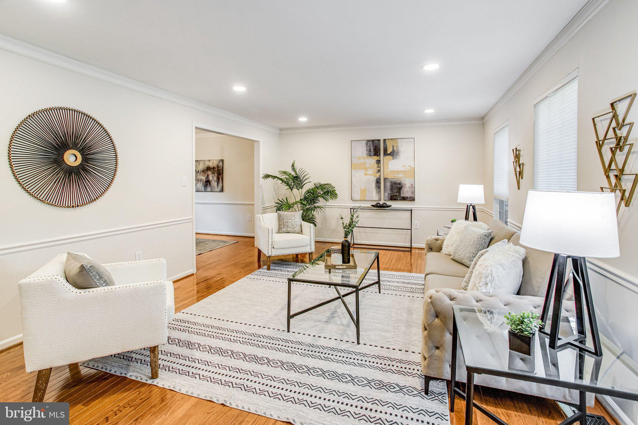 3452 WAINSCOTT PLACE