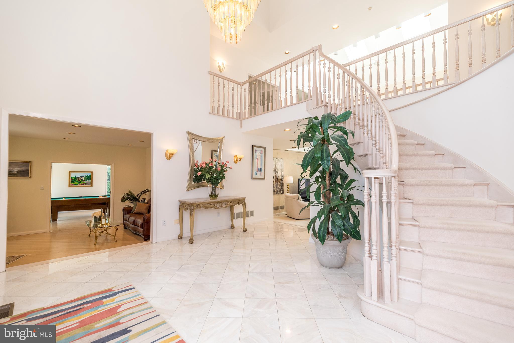 HOLLY HILL - Residential