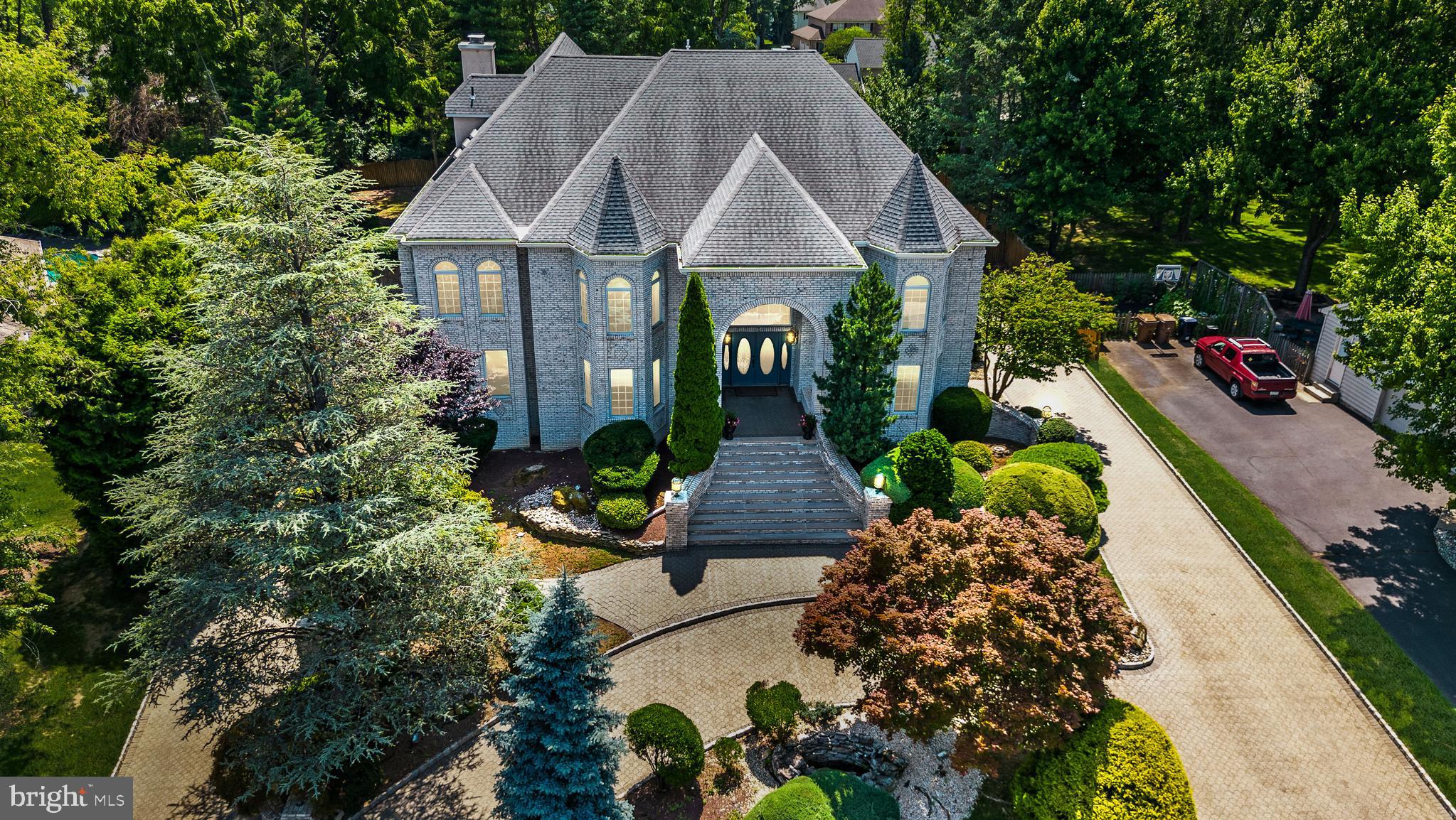 HOLLY HILL - Residential