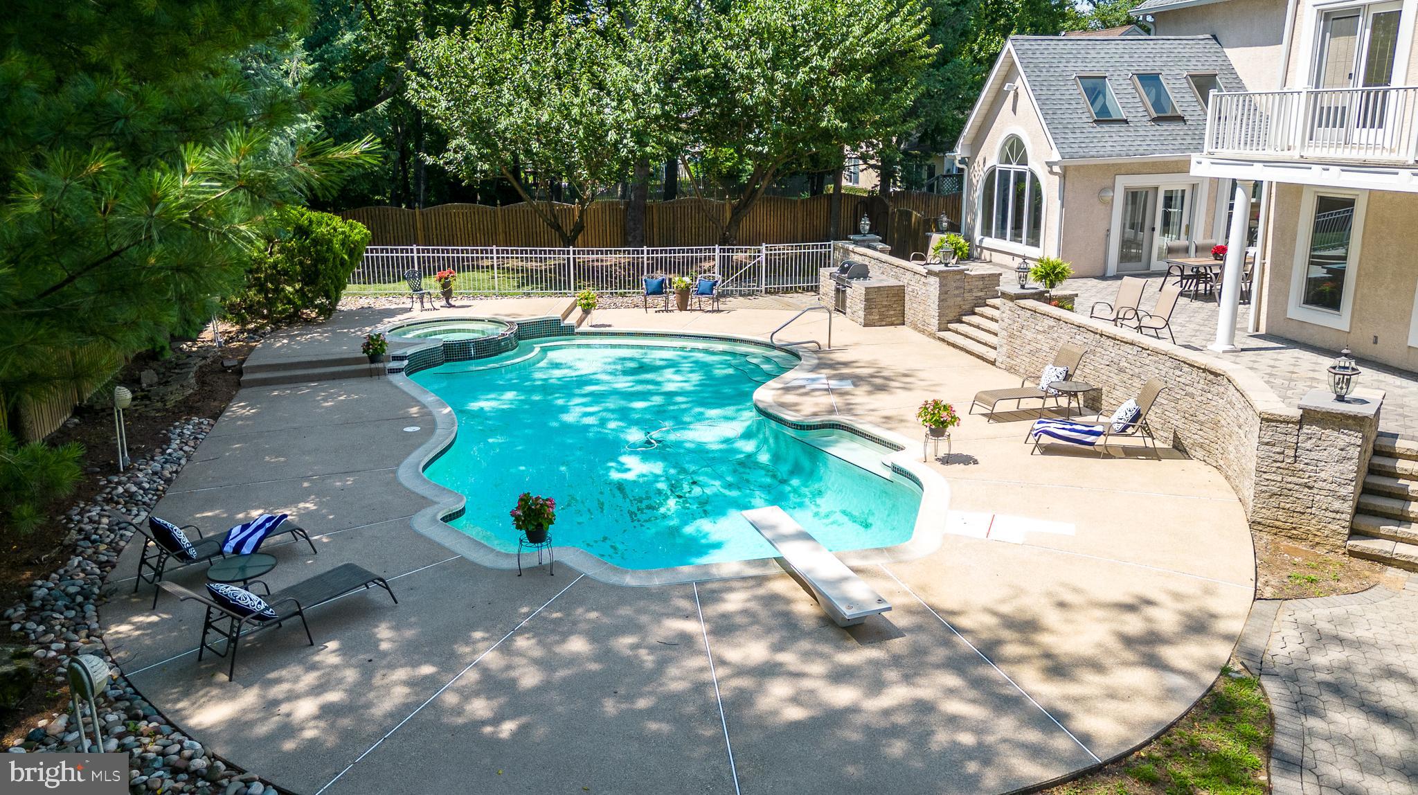 HOLLY HILL - Residential