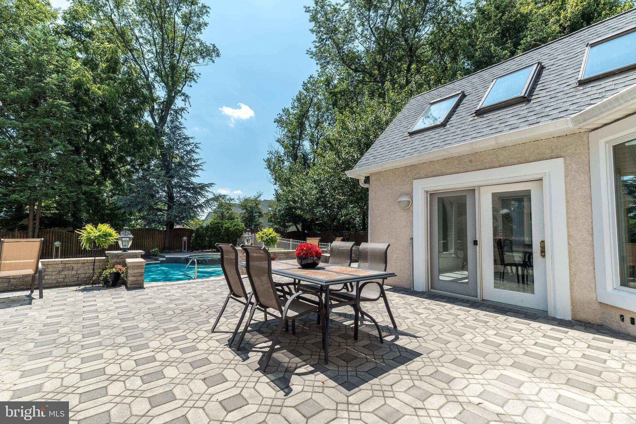 HOLLY HILL - Residential