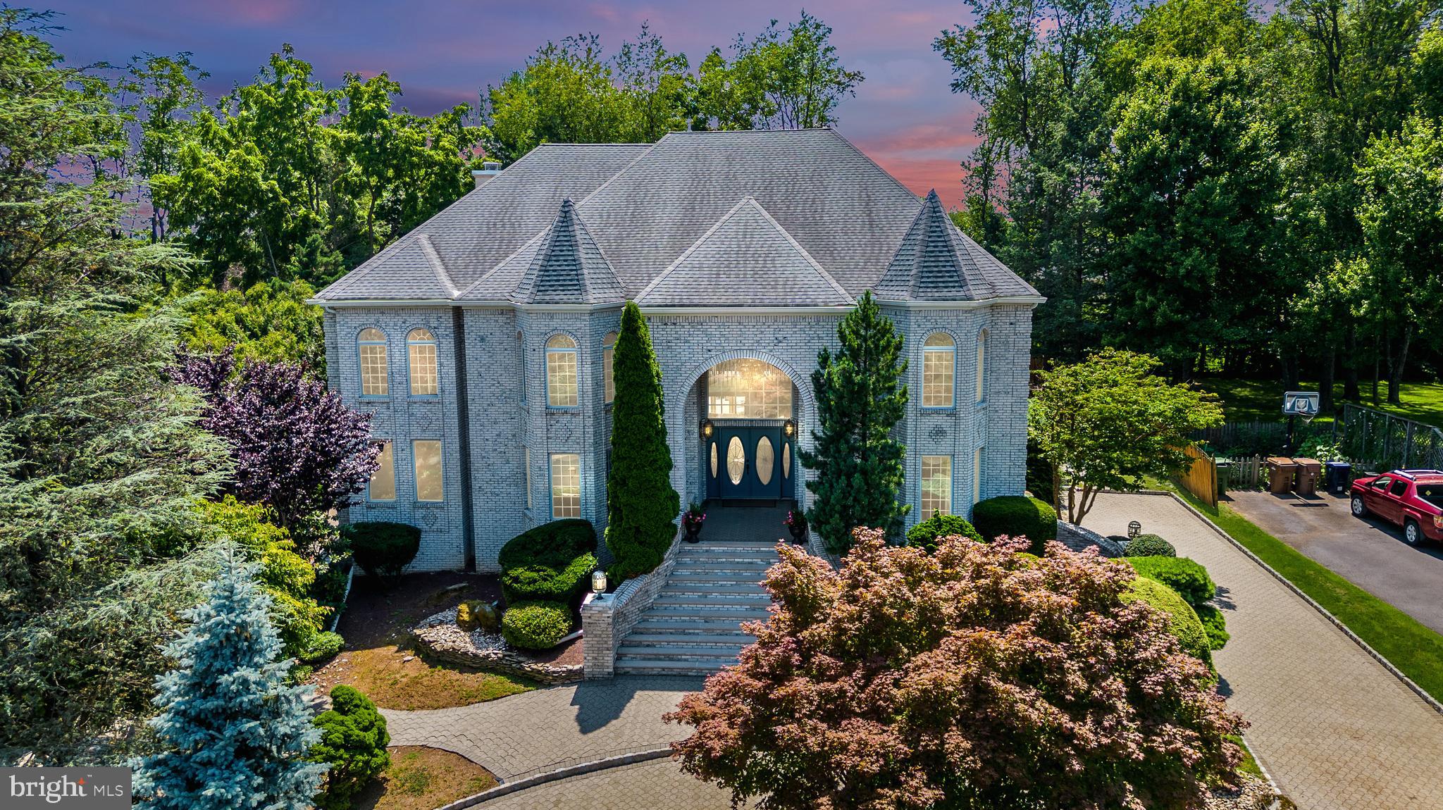 HOLLY HILL - Residential