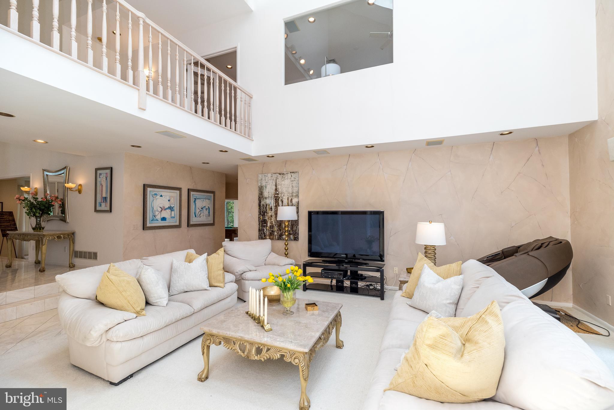 HOLLY HILL - Residential