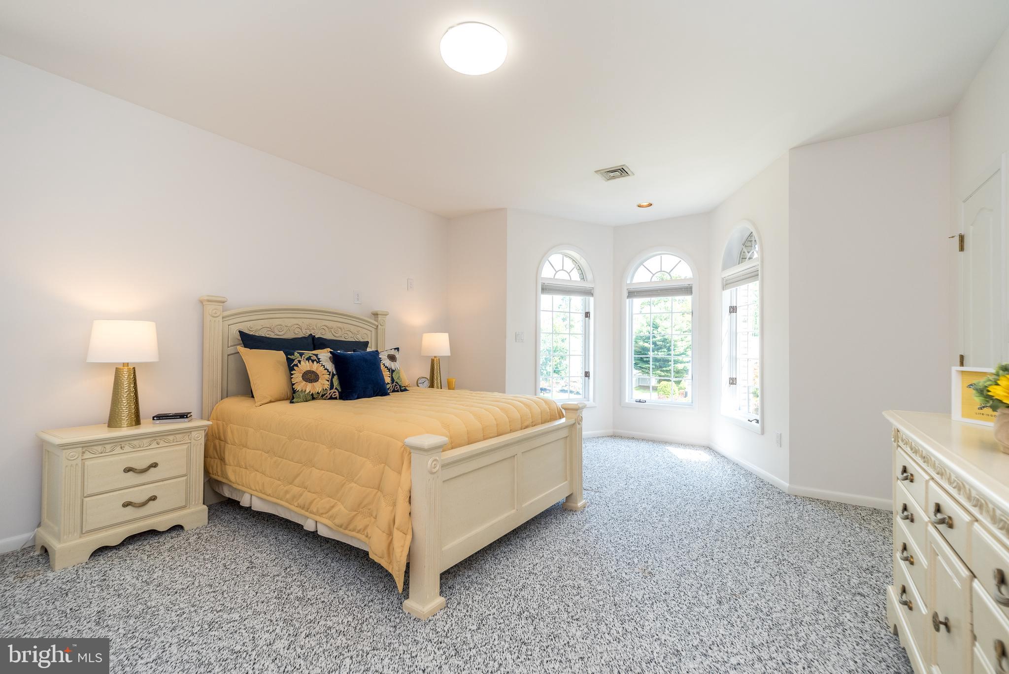 HOLLY HILL - Residential